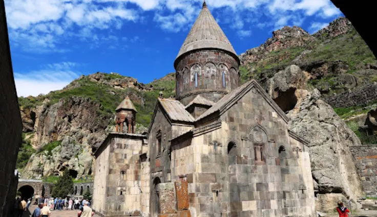 چرا پاییز بهترین زمان سفر به ارمنستان است و چه مزایایی دارد؟